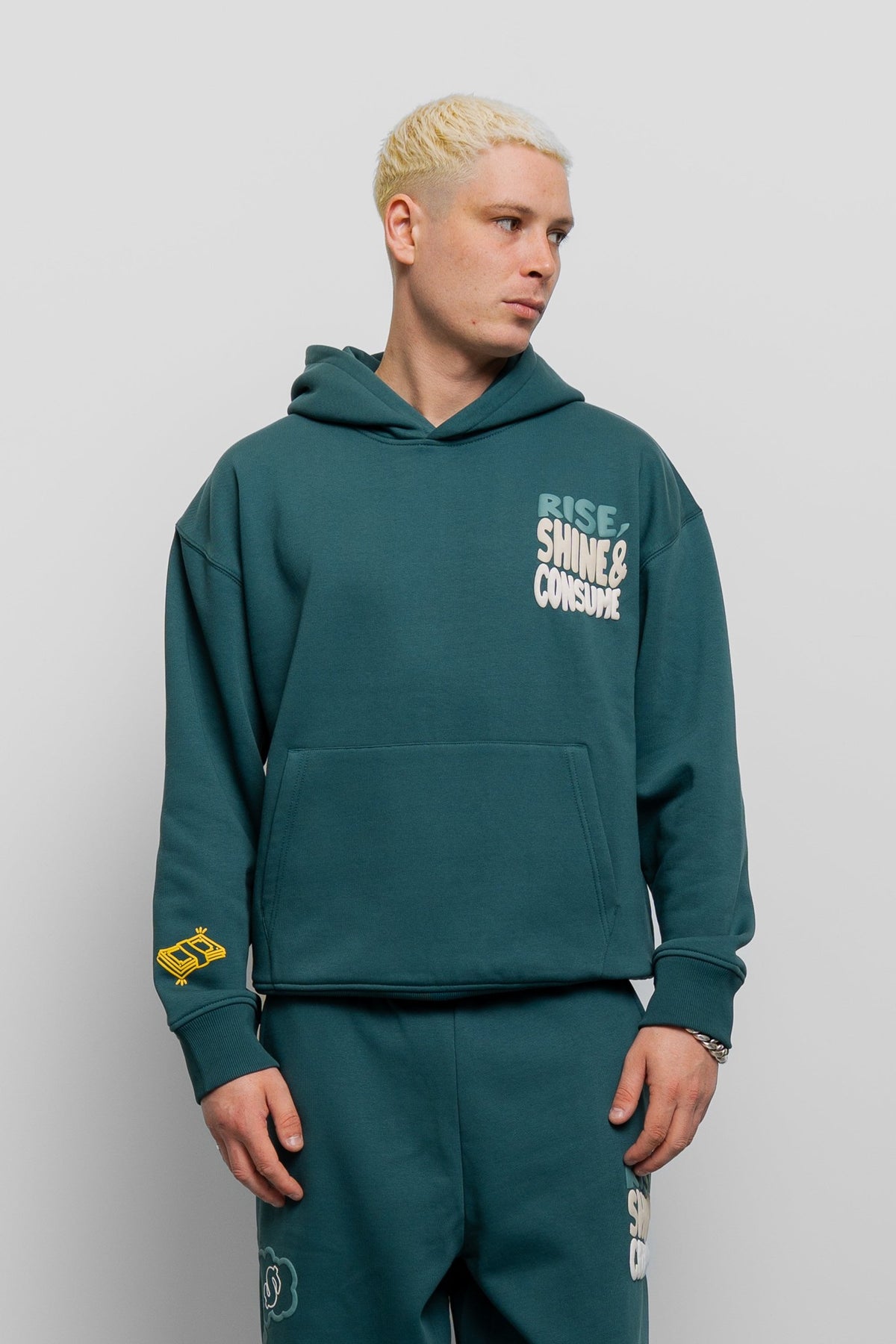 Fresh Flavours Rise, Shine Consume Jogger Top – Deep Green