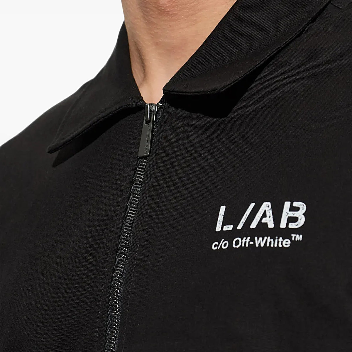 Off-White Diagonal Canvas Jacket – Black – detail view